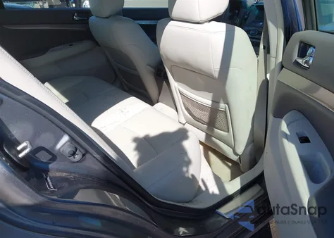 2015 Infiniti Q40 z USA, uszkodzony, nr VIN JN1CV6AP9FM502300